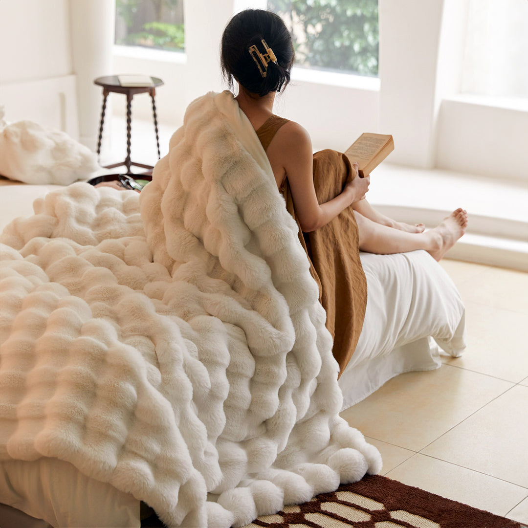 Giant faux fur discount throw