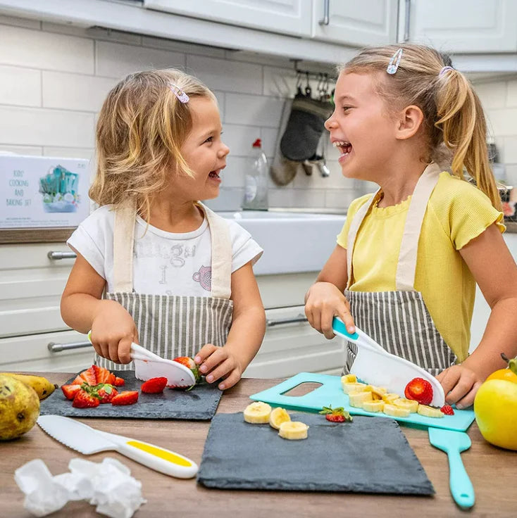 Mini Chef | Educational 12-Piece Kitchen Set