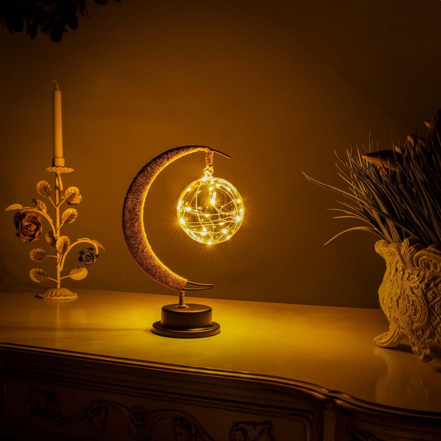 TwinkleTree | Crescent Moon Fairylight Lamp